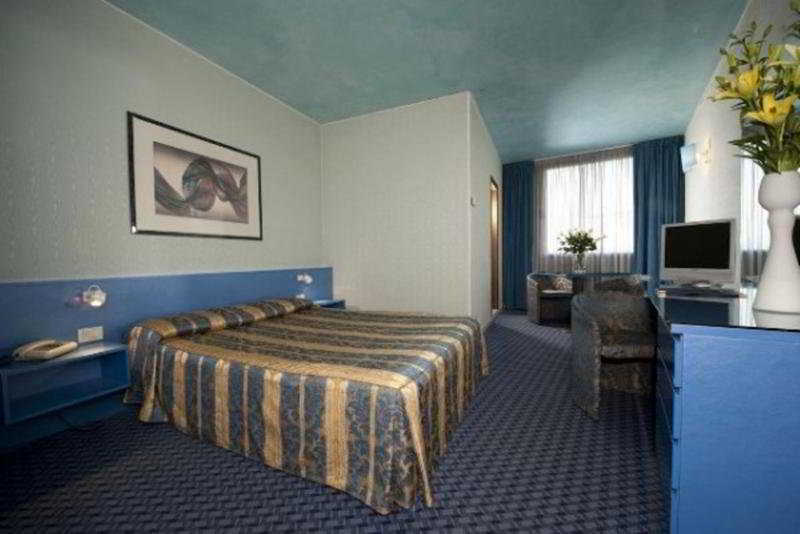 Hotel & Residence Castelli Montecchio Maggiore Extérieur photo